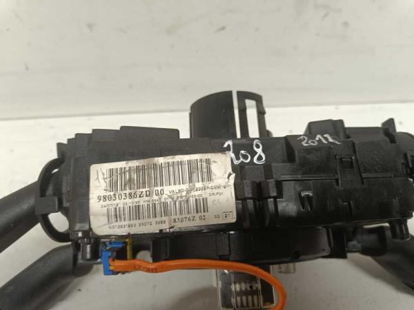 COMMODO CITROEN / PEUGEOT - Vue 3